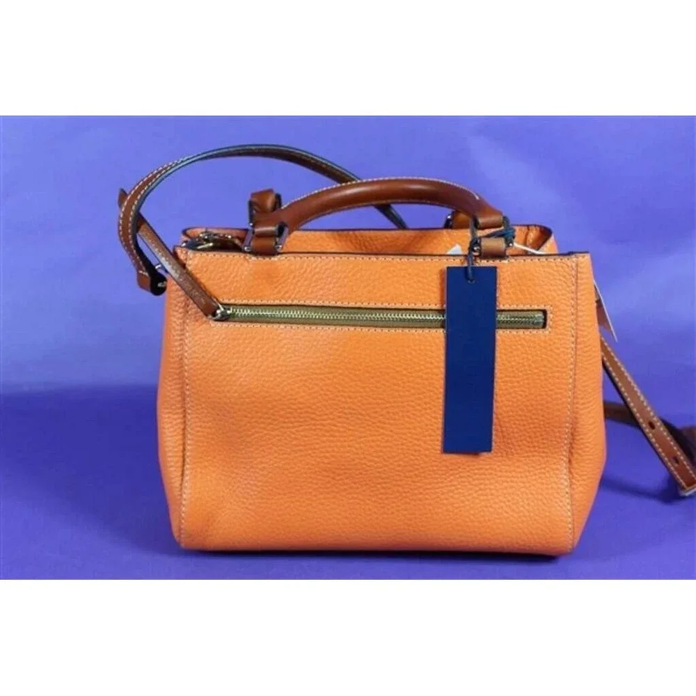 Dooney & Bourke beautiful dooney